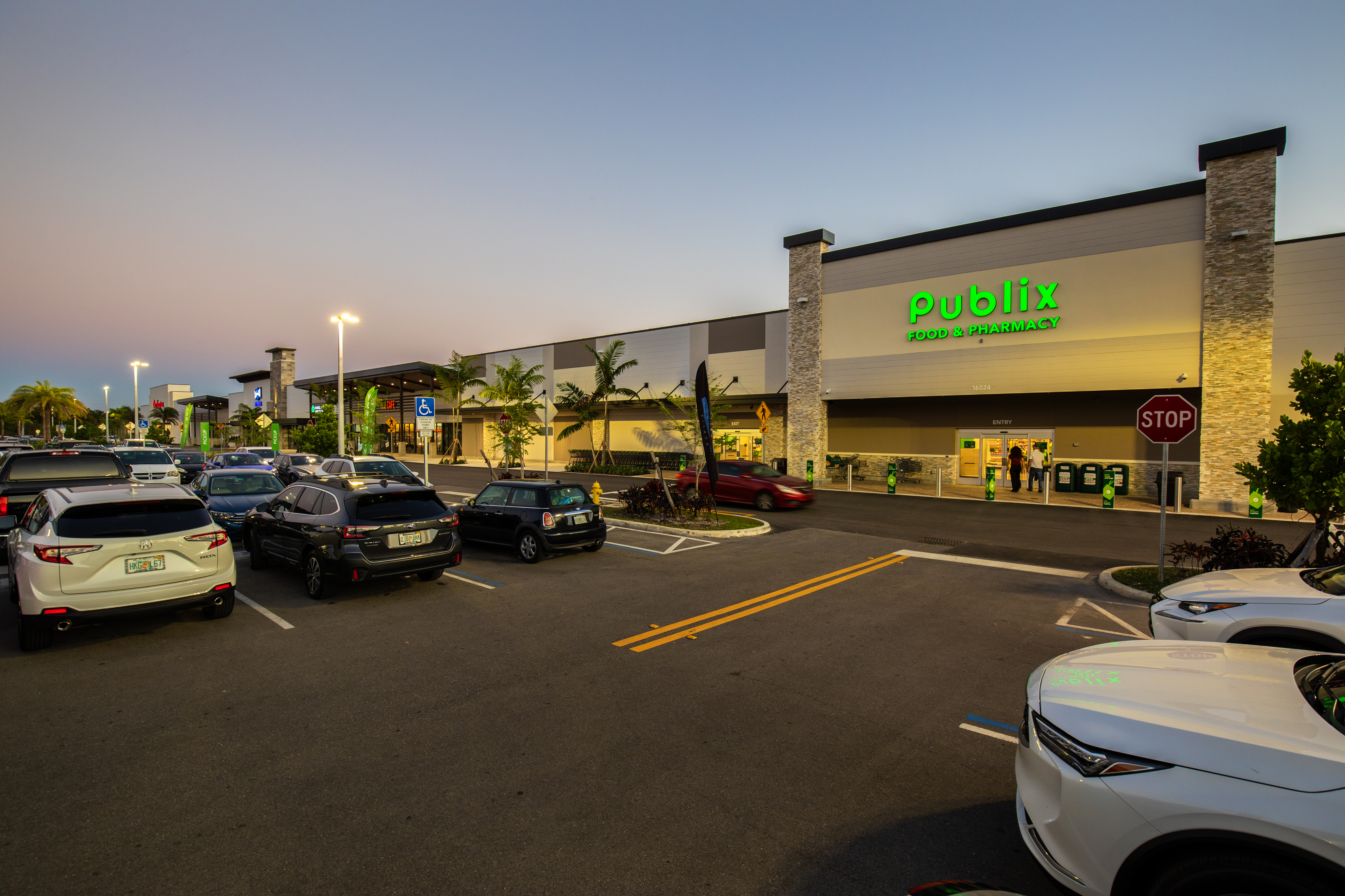 Retail Pembroke PinesFL.jpg